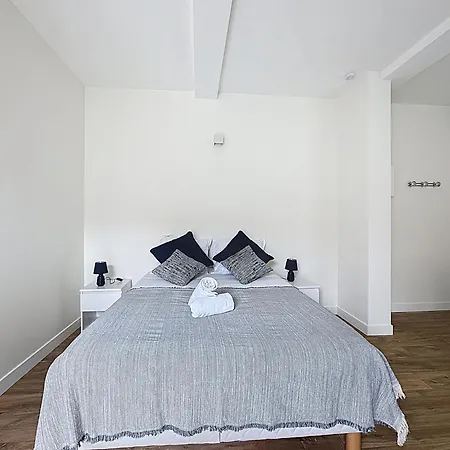 Les De N1 ,clim, Proche A75 * Coudes